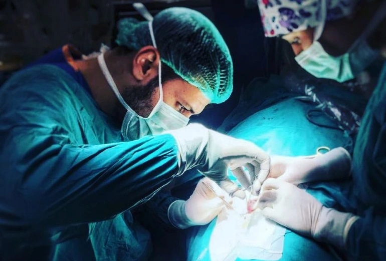 ana sayfa cerrah fotosu 1